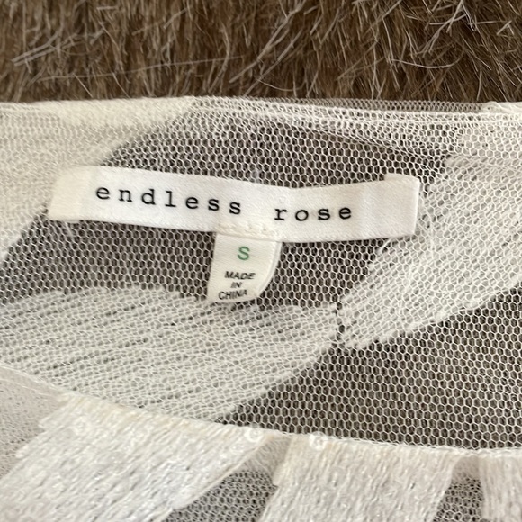 Endless rose sequin top - Picture 3 of 5